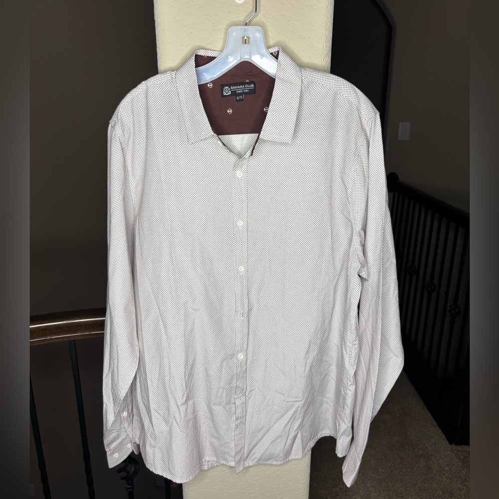 Sahara Club Abstract Button Down Shirt Size XL